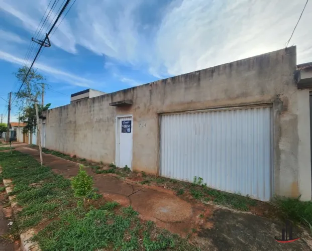 Terreno de 500m² murado no Parque das Laranjeiras Oportunidade Única de Investimento