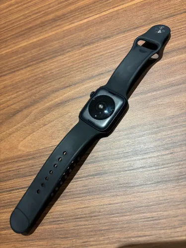Apple Watch SE 44 mm