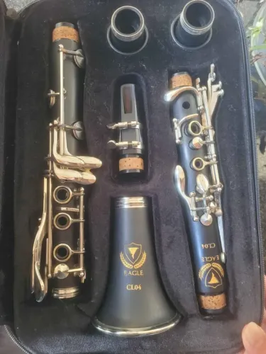 Clarinete Eagle Cl04 Sib