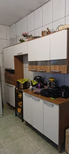 Armário de cozinha completo