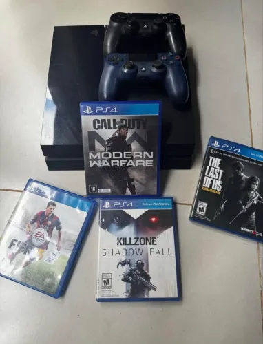 PS4 FAT