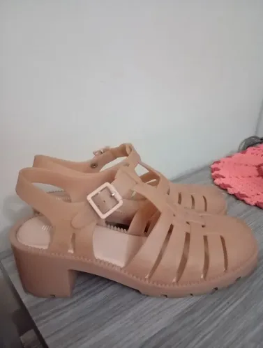 Melissa saltinho bloco tamanho 39
