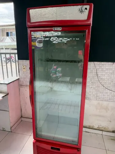 Vendo freezer vertical