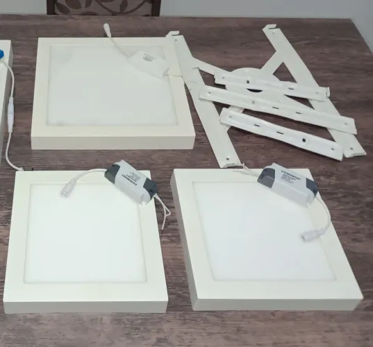 Luminarias de LED Sobrepor bivolt