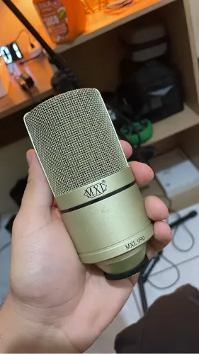 Microfone MXL 990