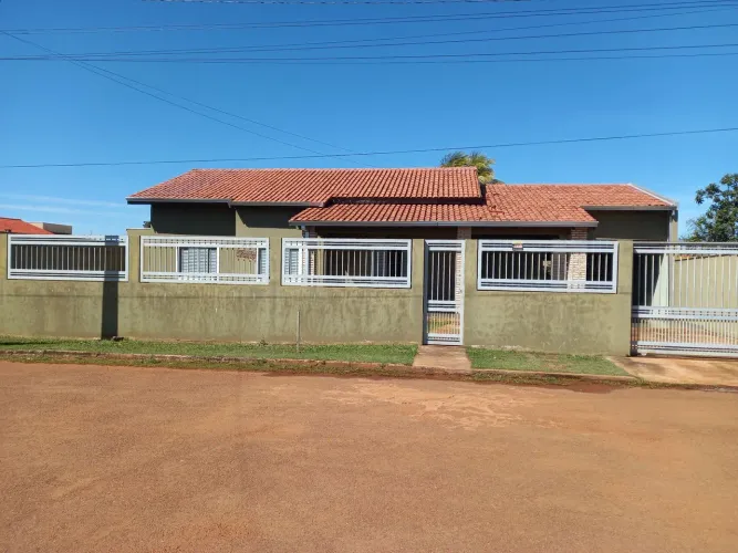 Linda casa em Chapada dos Guimarães 