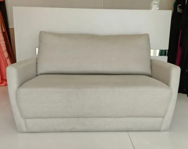 SOFÁ 2 LUGARES 1,35 X 0,85