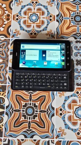 Motorola Milestone 3 em Estado de Novo Para Colecionadores
