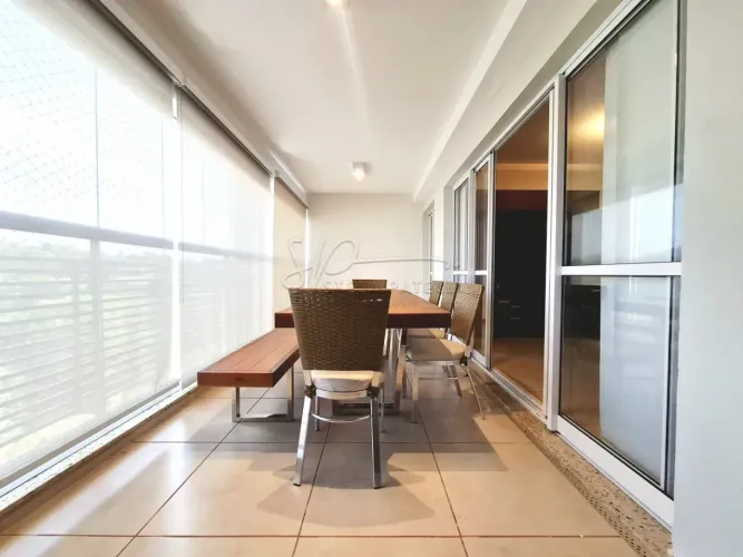 Apartamento semi mobiliado de 108m² com 03 suítes para locação - Jardim Botânico