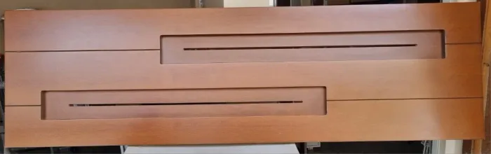 Rack com vidros maredira maciça