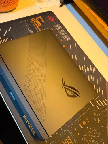 Rog strix Scar G16 5080