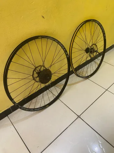 Par de Rodas MTB Aro 29 Vzan Extreme Pro + Cubos Novatec D041SB / D042SB