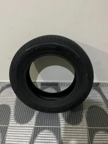 Pneu Pirelli Scorpion 205/65 R16 - quase Zero (foi feito uma vulcanização profissional)