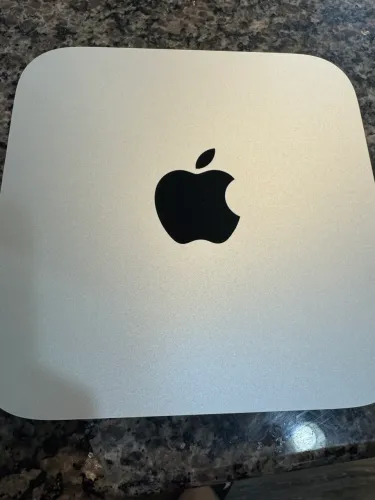 Mac Mini m2 256gb 8gb ram