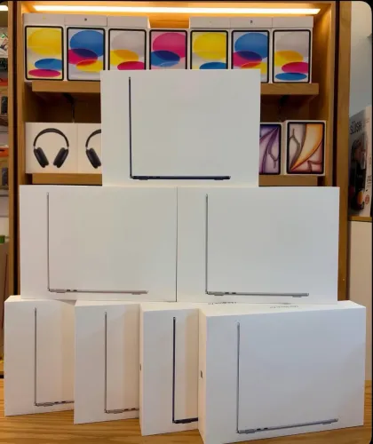 MACBOOK AIR M5 + HUB BASEUS ORIGINAL + KIT DE PROTEÇÃO DE CAPAS (POR TEMPO LIMITADO)