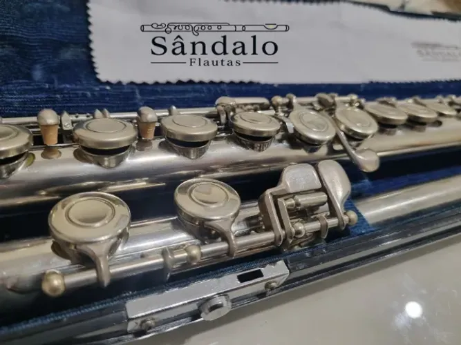 Flauta Yamaha YFL-23 - Original + Estojo + Flanela de Brinde