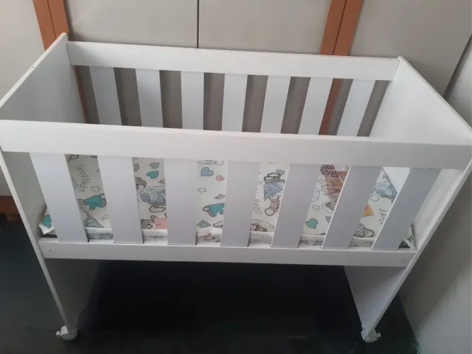 MINI BERÇO BRANCO