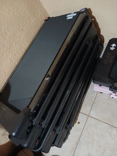 VENDO ESTEIRAS NOVAS. ELÉTRICA 290 REAIS MANUAL 150 REAIS DEPENDENDO O LUGAR ENTREGO