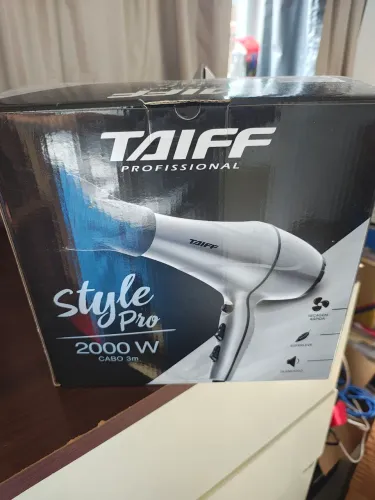 Vendo secador cabelo Taiff profissional 2000w 110V com 3 m cabo