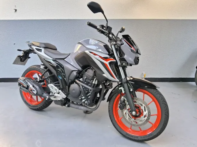 Yamaha FZ25 250 FAZER CONNECTED