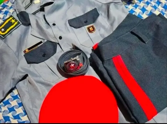 Uniforme colégio militar completo