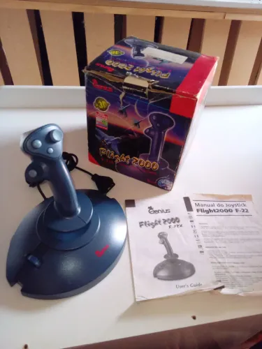Joystick Manche Genius Flight 2000 F-22x Retrô Com Caixa e Manual
