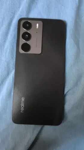 REALME 75