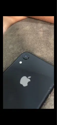 iPhone XR - 600,00 aceito propostas