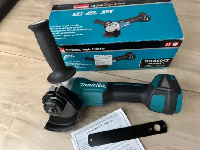 Esmerilhadeira Angular Makita DGA504Z Motor Brushless Bateria 18V Profissional