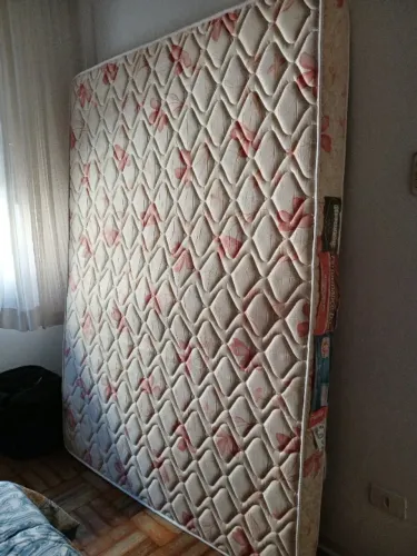 Colchão casal American Flex D33 usado 