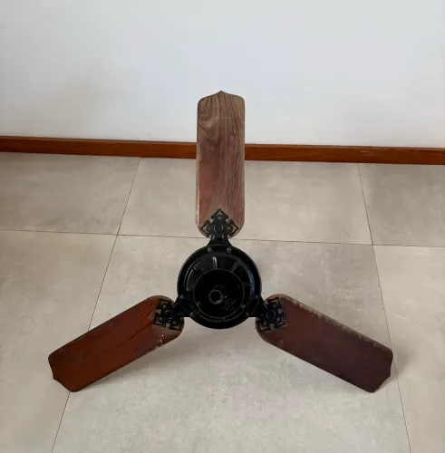 Ventilador de teto Retrô