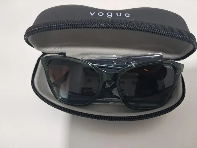 Óculos de Sol Vogue Vo5520s Marrom Degradê