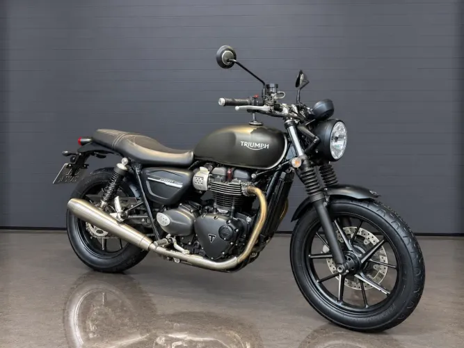 Triumph Street twin 900cc 2020