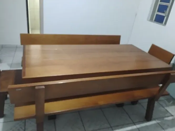 Mesa retangular de 8 lugares