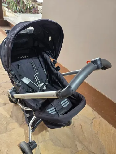 Carrinho de Bebê Eclipse Kiddo em Alumínio