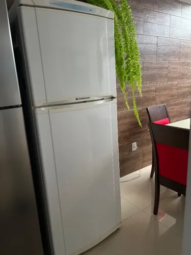 Geladeira continental 470Lt 