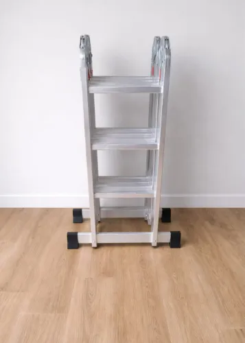 Escada articulada 