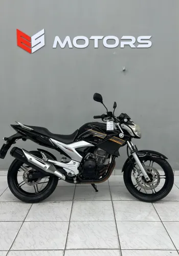 Oportunidade!! Fazer 250 2011 impecável esmotors
