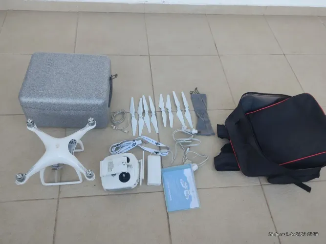 Drone Phantom 4 