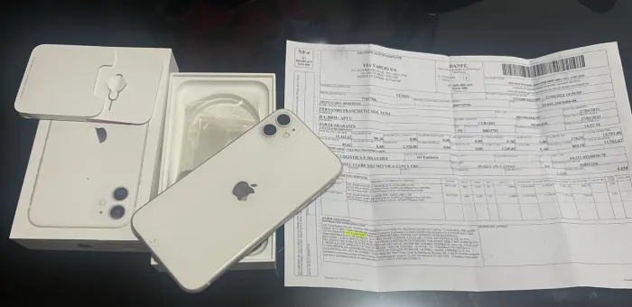 iPhone 11 64Gb Cor branco, Caixa e Nota Fiscal, Aparência de Novo, Zero Arranhões  