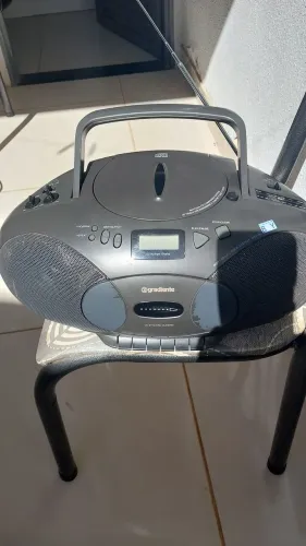 Rádio gravador e cd gradiente funcionando