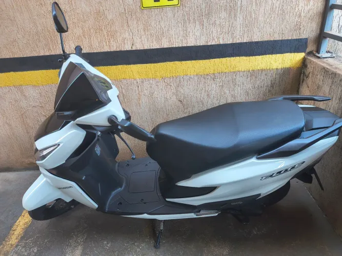 Excelente Elite Honda