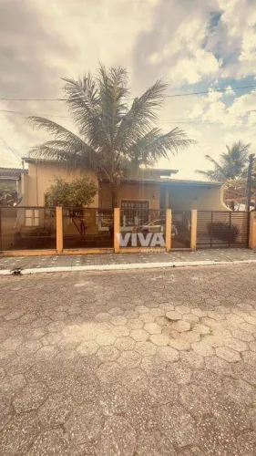 Casa com 2 dormitórios à venda, 195 m² por R$ 860.000,00 - Cordeiros - Itajaí/SC