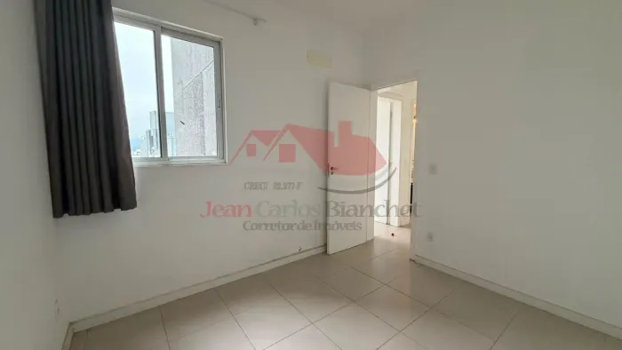 Apartamento disponível para locação no bairro Areias Camboriú
