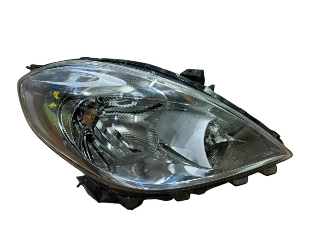 Farol direito versa 2014