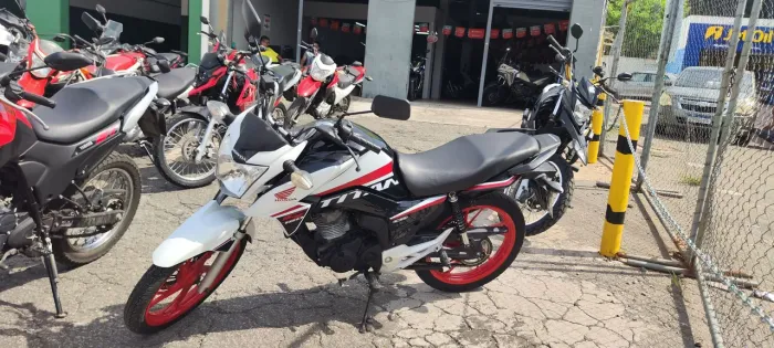HONDA CG TITAN 160 BRANCA 2021 Shalon veículos Cariacica 