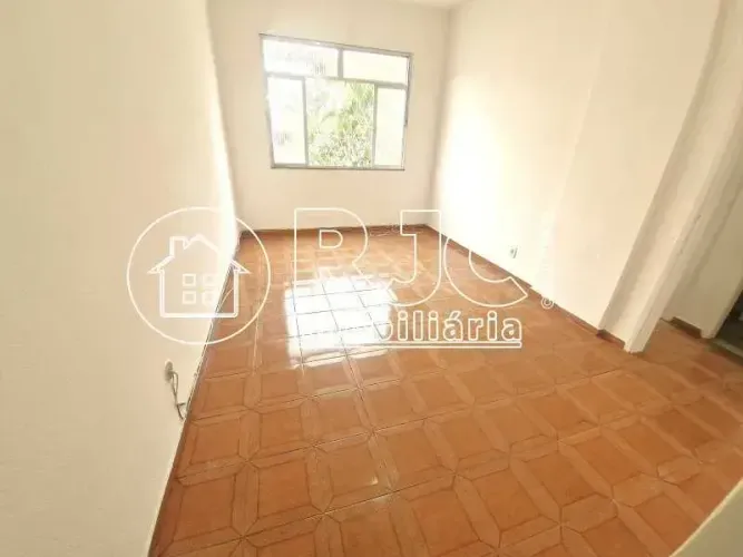 Imóvel para venda possui 54 metros quadrados com 2 quartos em Méier - Rio de Janeiro - RJ
