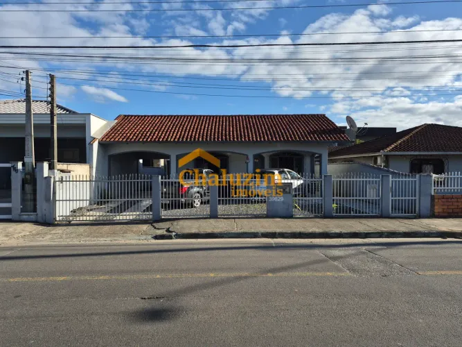 Casa à venda no bairro Aventureiro - Joinville/SC