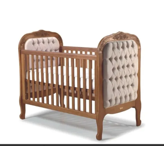 Berço TULIPA BABY Luiz XVII<br>2.000 <br>Parcelo com juros da máquina