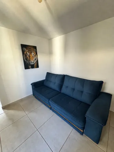 Sofá grande novo 